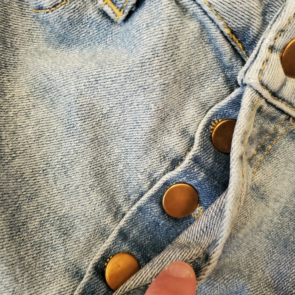 Denim&Co Cropped Jeans Size 4 Button Fly